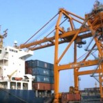 Ứng dụng cần trục nâng hạ container