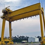 Biến tần cho cổng trục